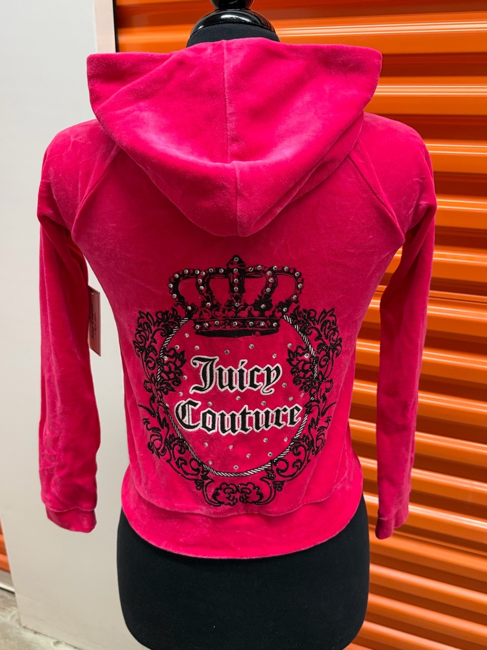 NWT Juicy Couture Women Hot Pink Velour Hooded Jacket with Rhinestone Crest Sz M